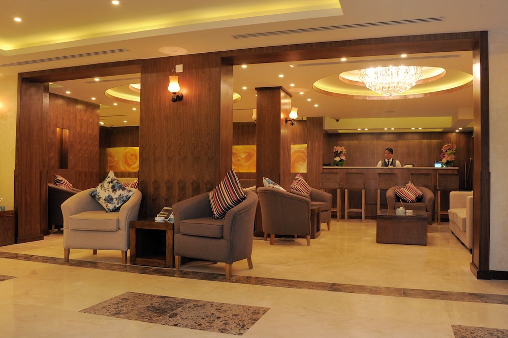 Raed Hotel Suites 25/39