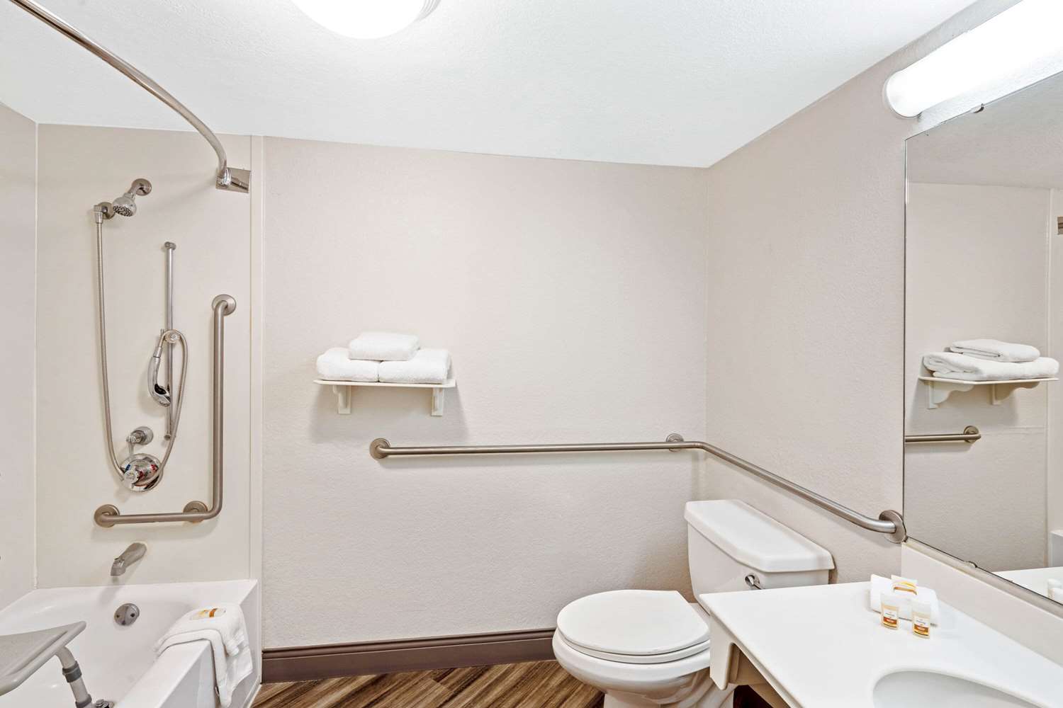 La Quinta Inn & Suites by Wyndham Houston West Park 10 19/19