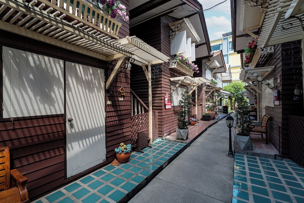 Resort Bangphlat 55/61