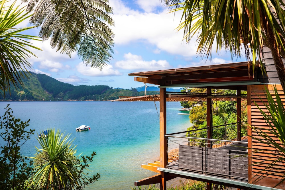 Bay of Many Coves Resort 13/57