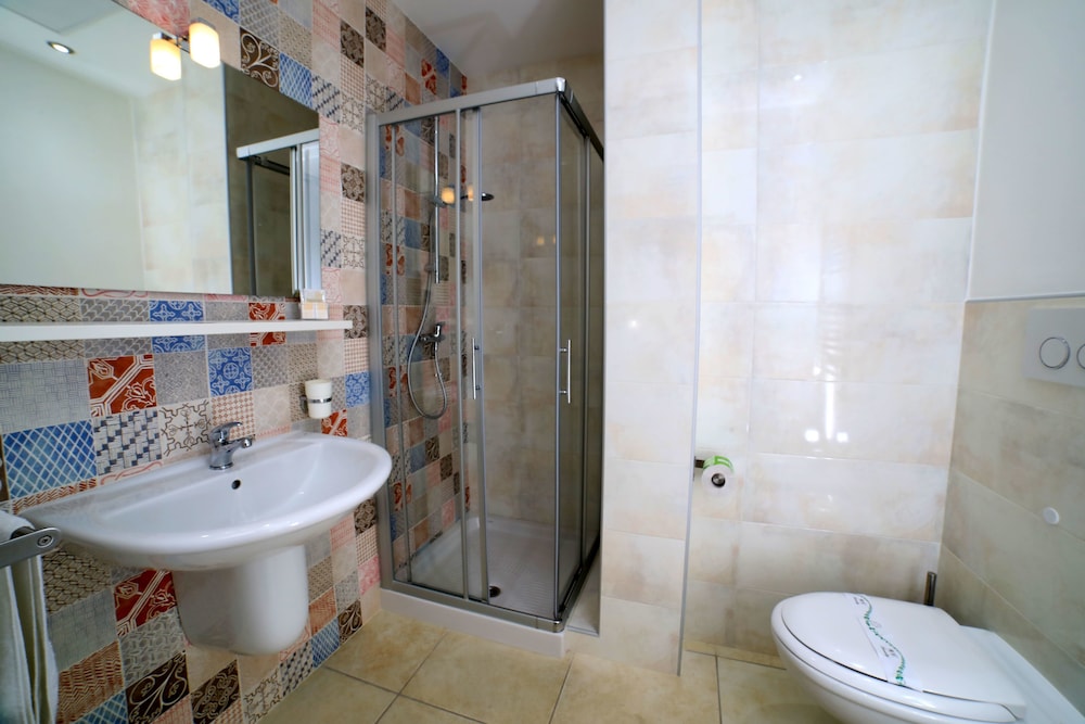Palazzo Greco Vacanze 38/50