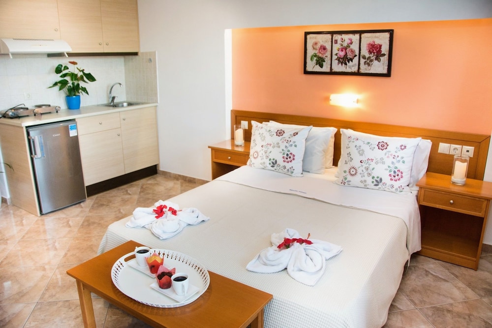 Hotel Ippolity Village 11/71