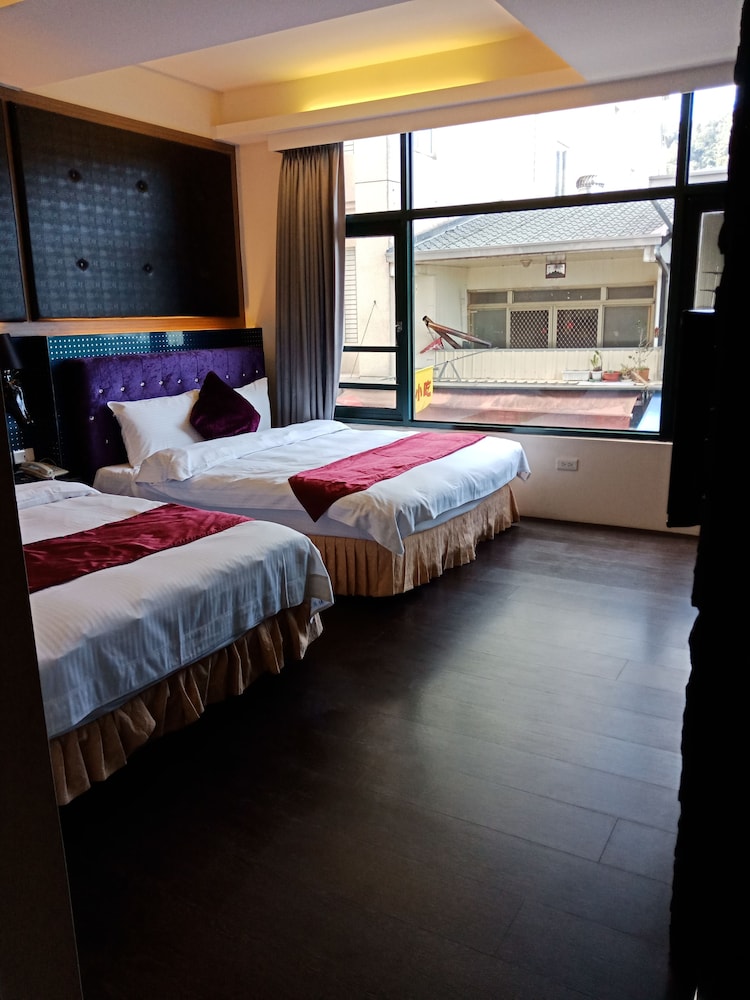 Shuian Lakeside Hotel 18/75