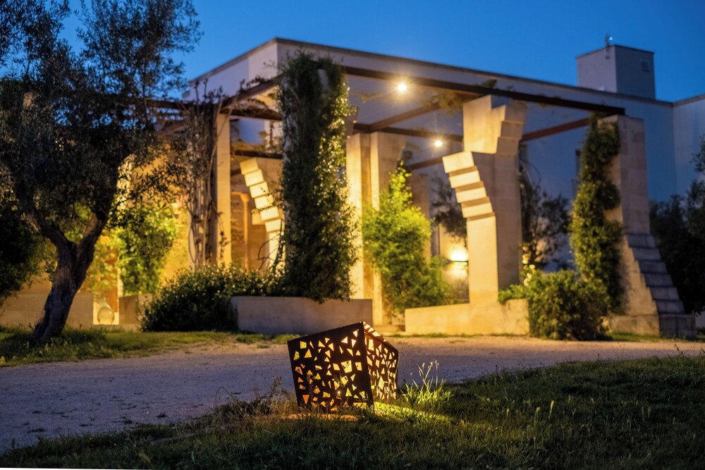 Secolario Masseria Del Viverbene 3/50