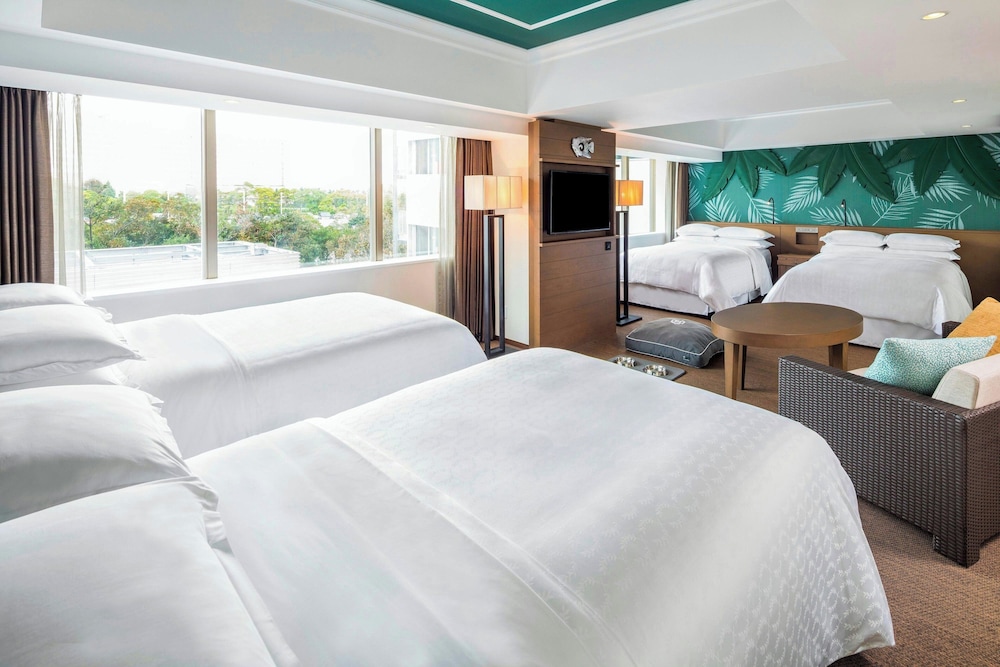 Premium, 4 Double Beds, Pet Friendly