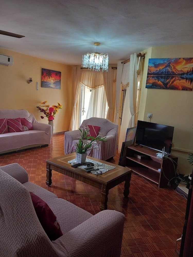 La Villa De Marie 23/47