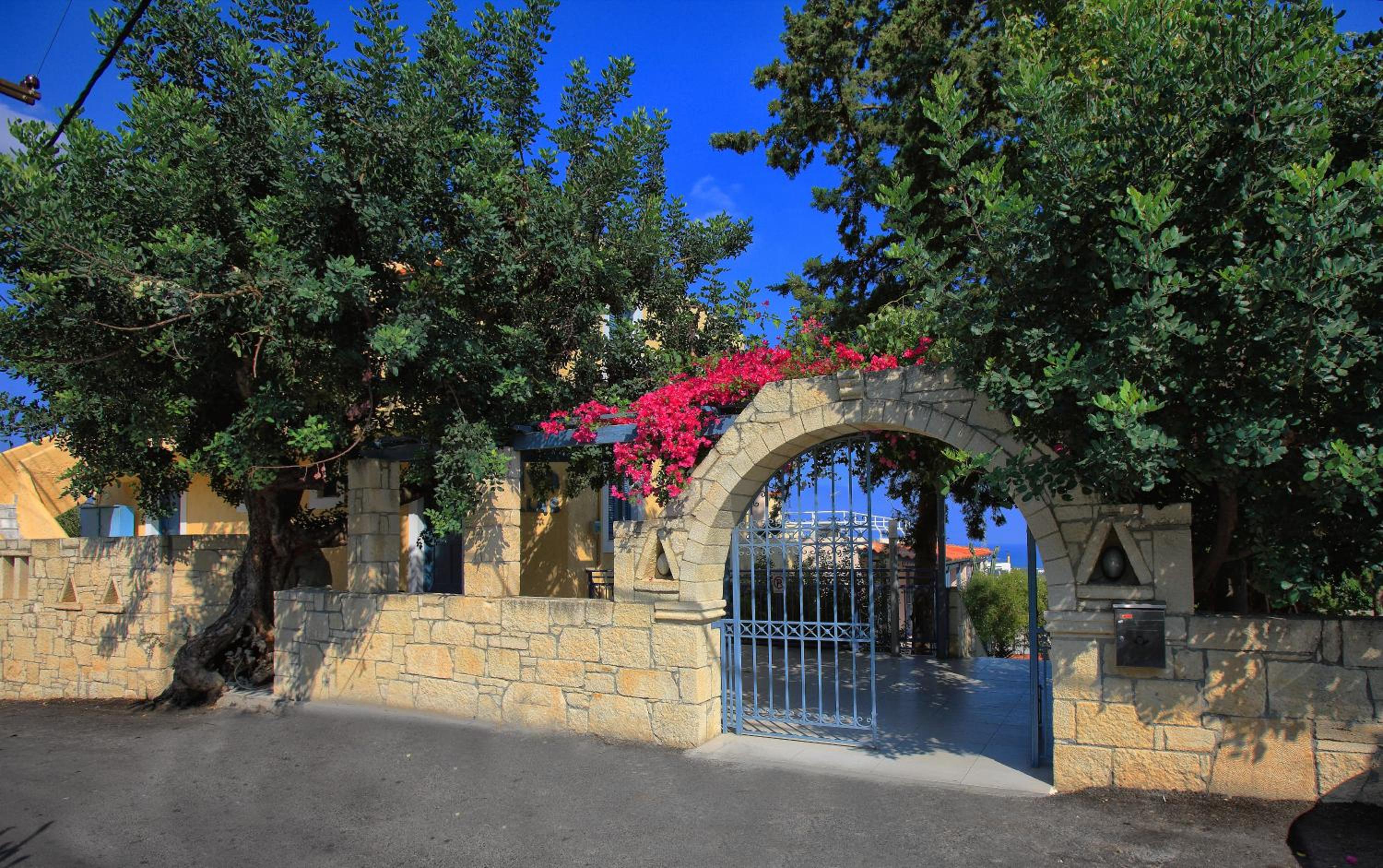 Stelva Villas 10/18