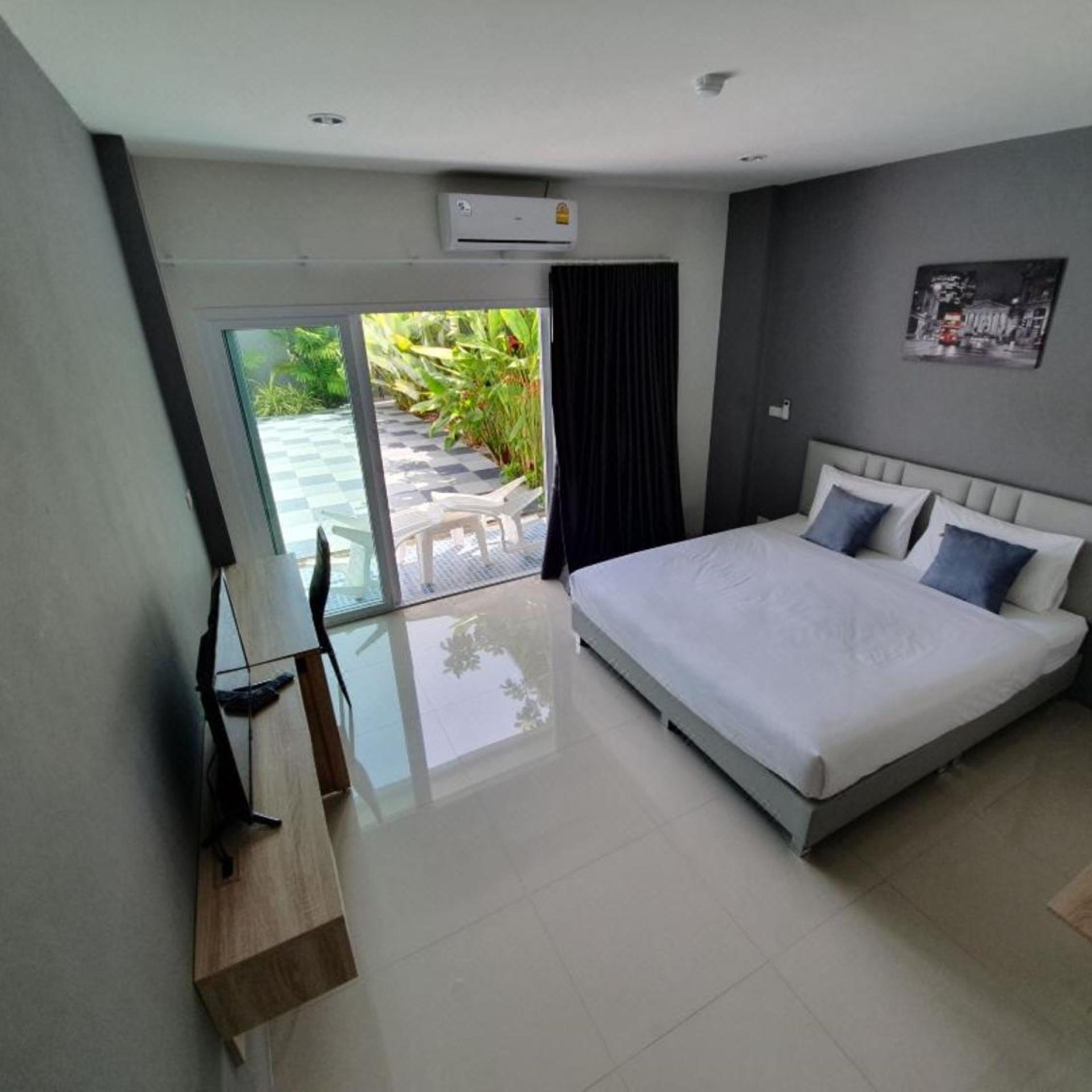 Room, Double Bed, Garden View, Big Buddha Hill Side 2/10