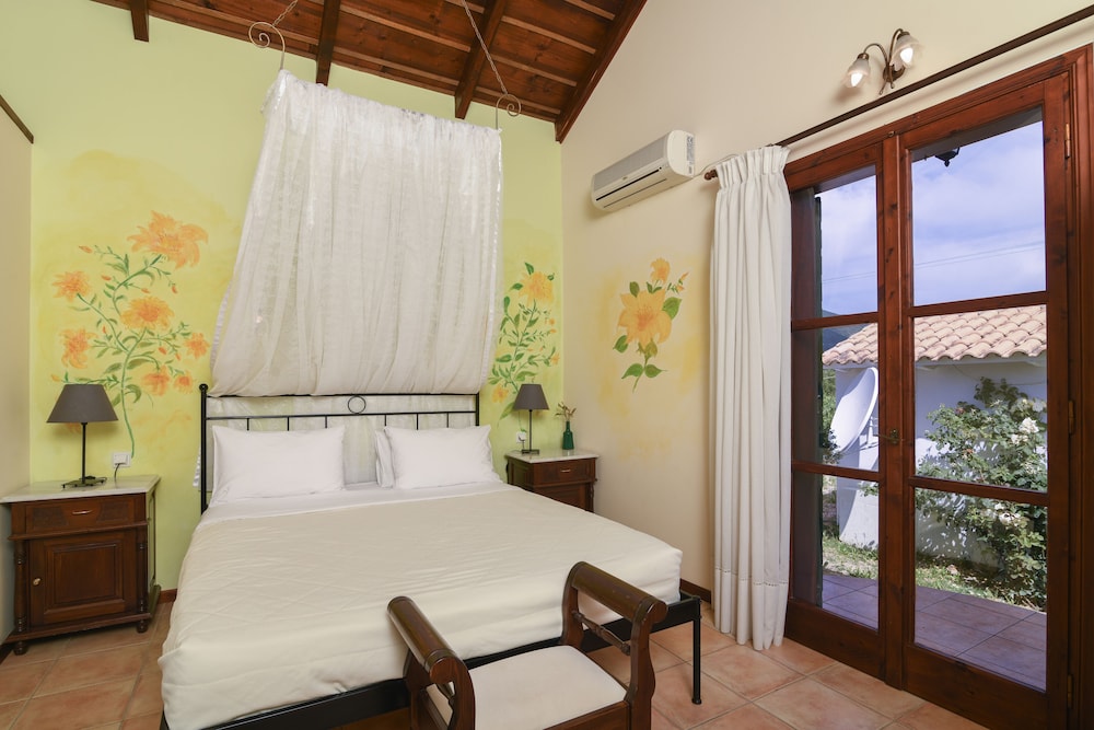 Villas Therianos 10/38