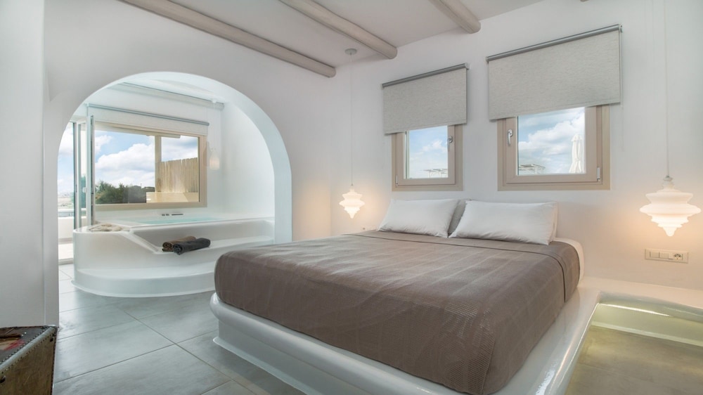 Iphimedeia Apartments Suites 14/75