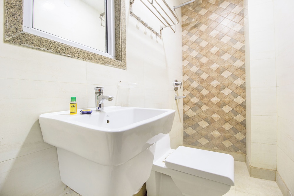 Fabhotel Eleanora Inn New Town 43/43