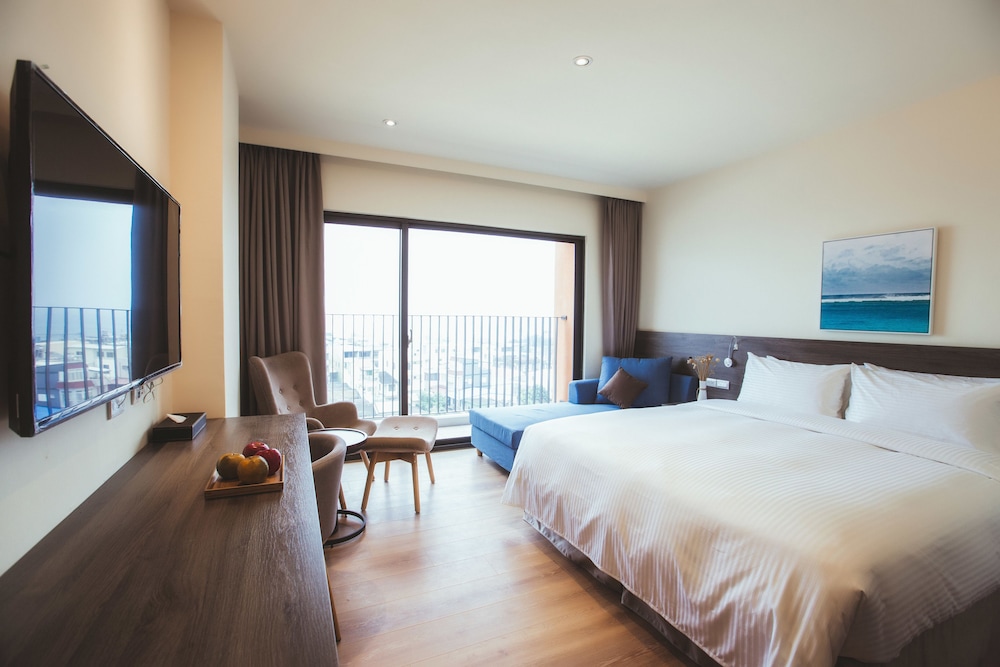 Fangliao Hotel 18/65