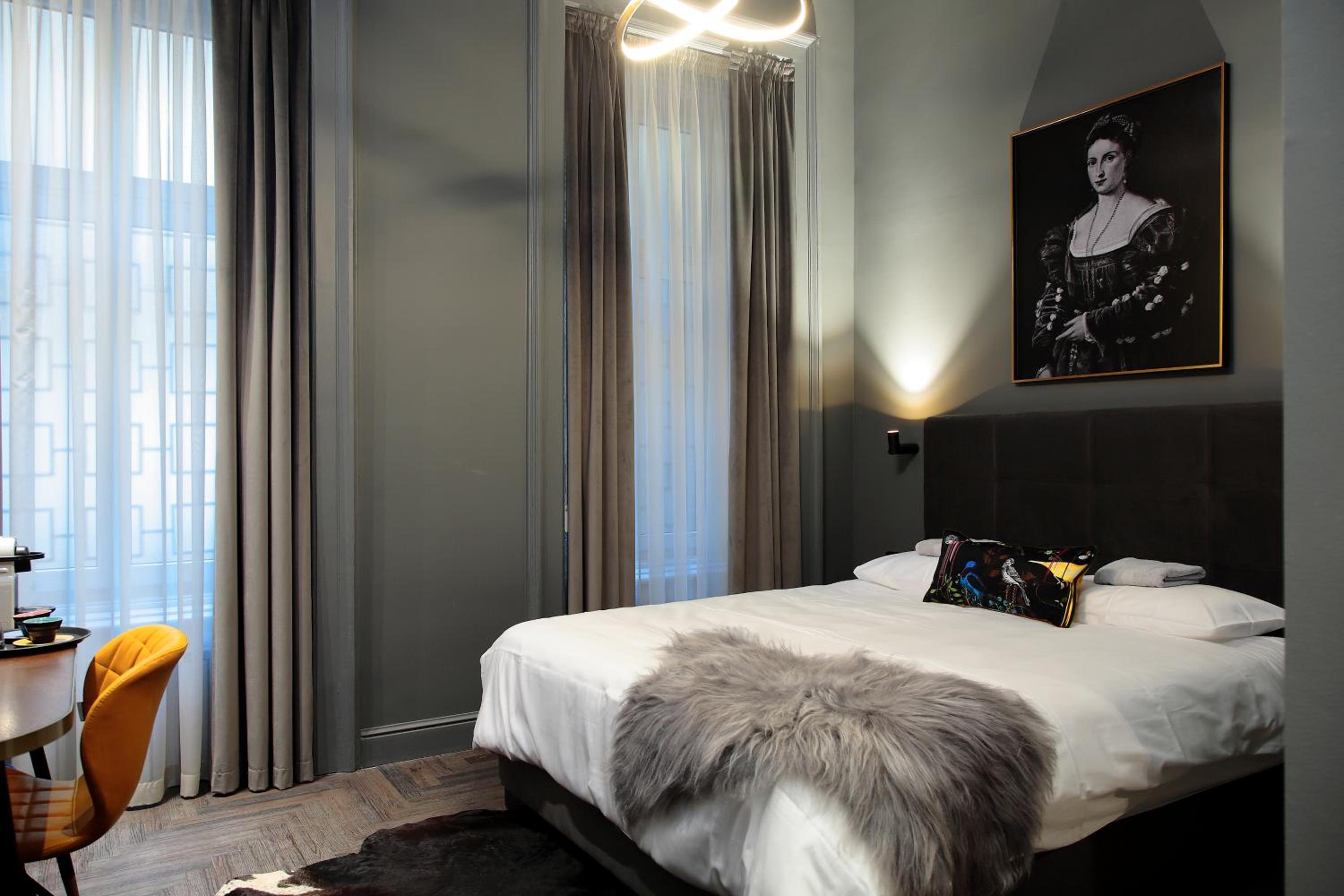 Budget, Double Bed