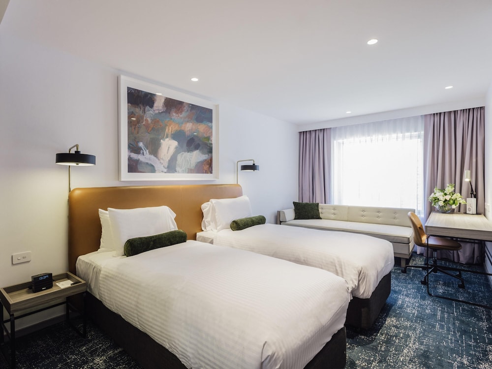 Novotel Sydney Darling Square 28/65