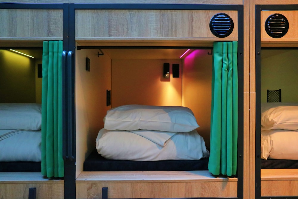 Clink 261 Hostel - Adults Only 16/66