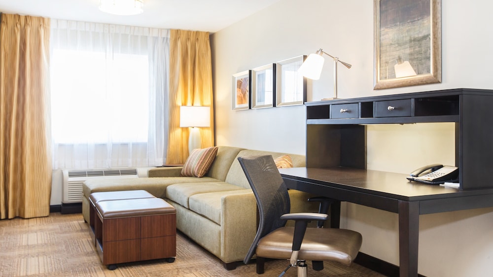 Staybridge Suites West Edmonton 49/78
