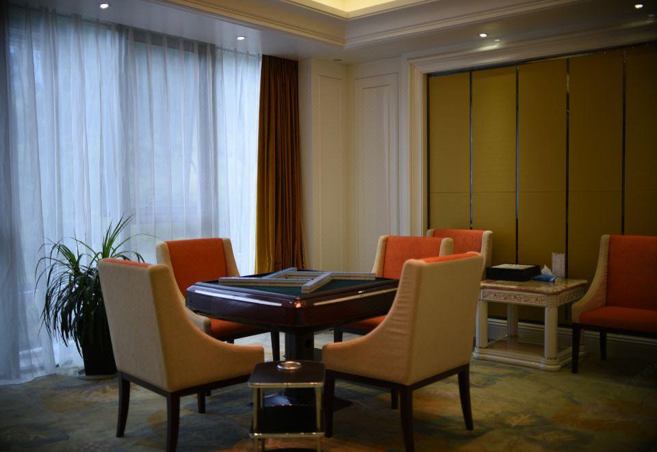 Huangshan Fengda International Hotel 67/80