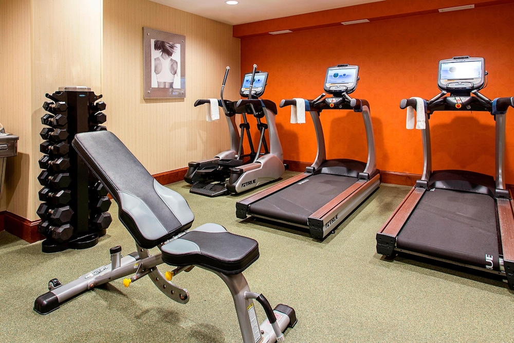 Courtyard Marriott Binghamton 26/39
