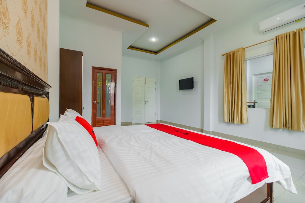 RedDoorz Syariah near Simpang Sekip Palembang 11/19