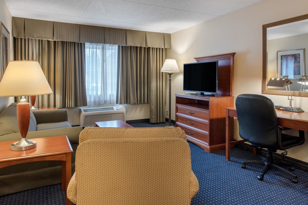 Quality Hotel Conference Center Cincinnati Blue Ash 21/45