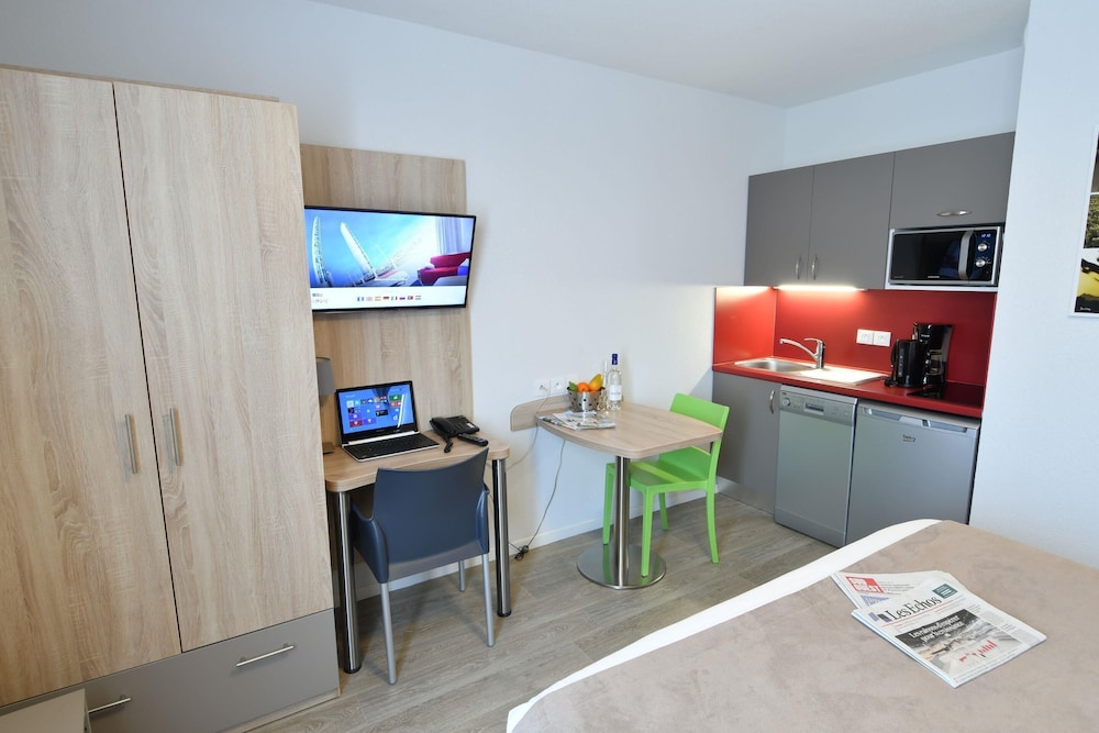 Appart-hotel Mer & Golf City Bordeaux Bassins A Flot 48/60