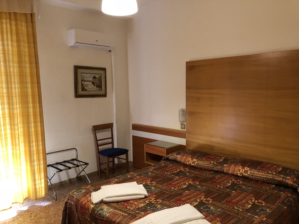 Hotel Adriatico 45/45