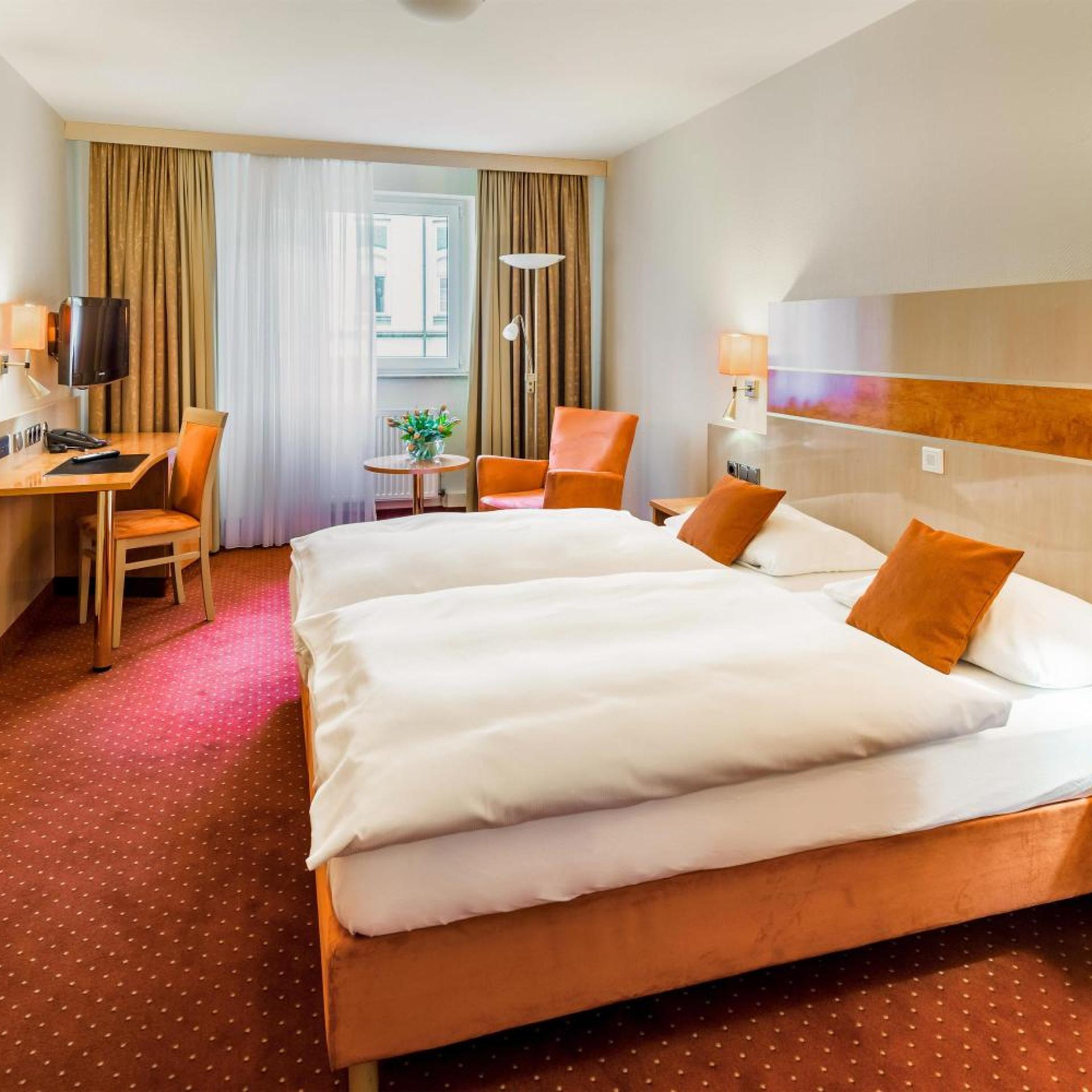Room, Double Bed