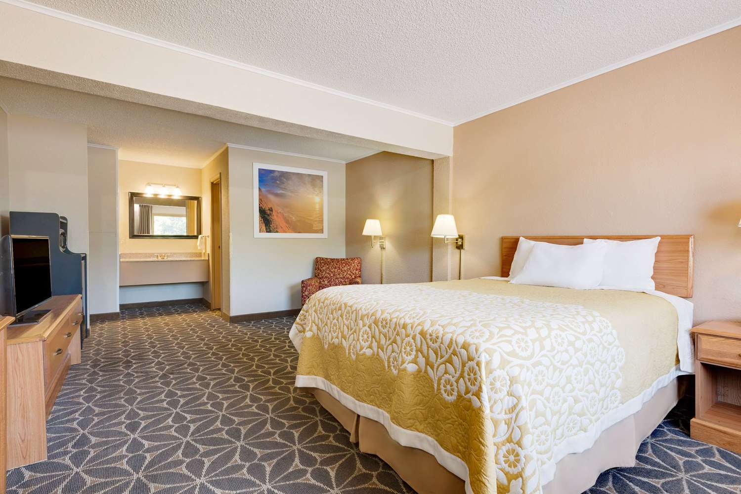 Days Inn by Wyndham Fairmont 4/8