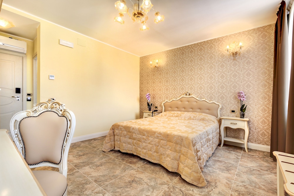 New Reiter Hotel 14/58
