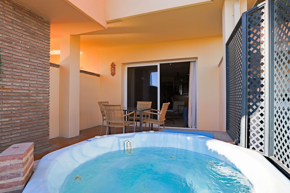Wyndham Grand Costa del Sol 22/47