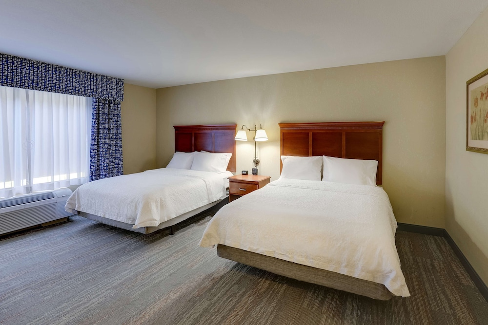 Hampton Inn & Suites St. Louis-Edwardsville 23/69