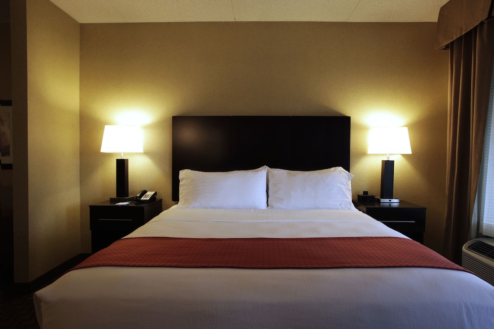 Holiday Inn Phoenix Chandler 16/70