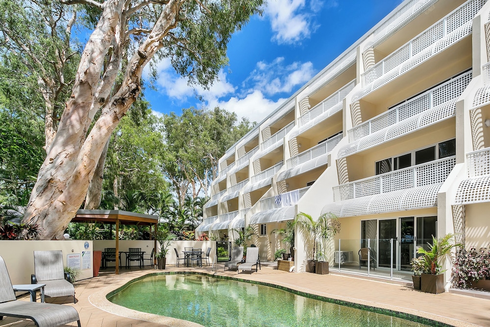 Marlin Waters Beachfront Apartments 5/100