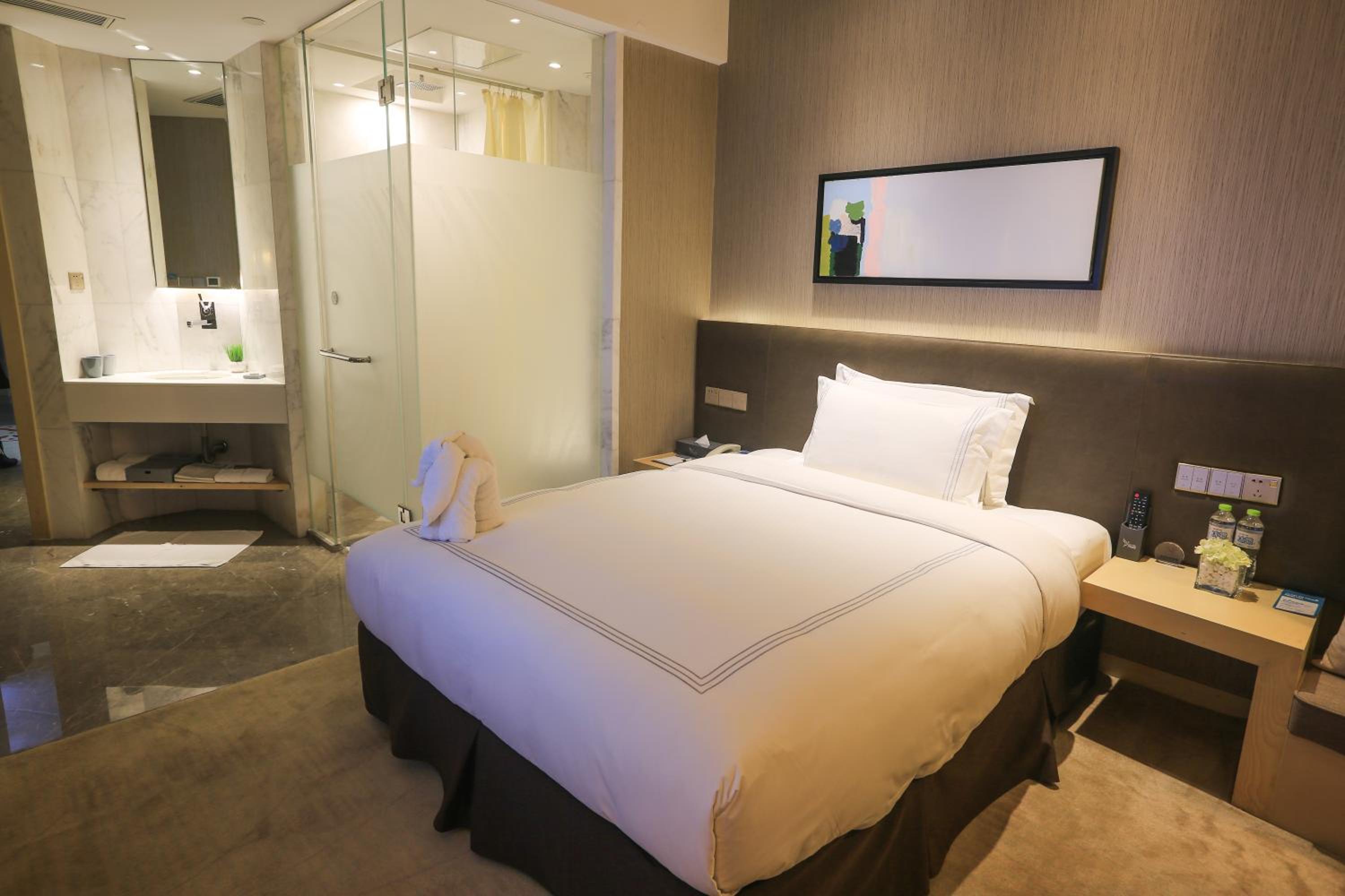 Semi Room, Superior, Single, Semi Double Bed