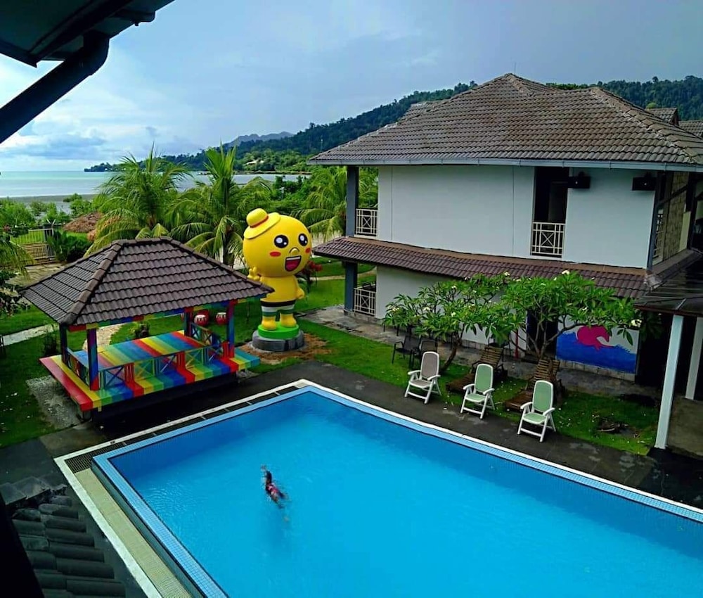 Alia Residence Business Resort 56/63