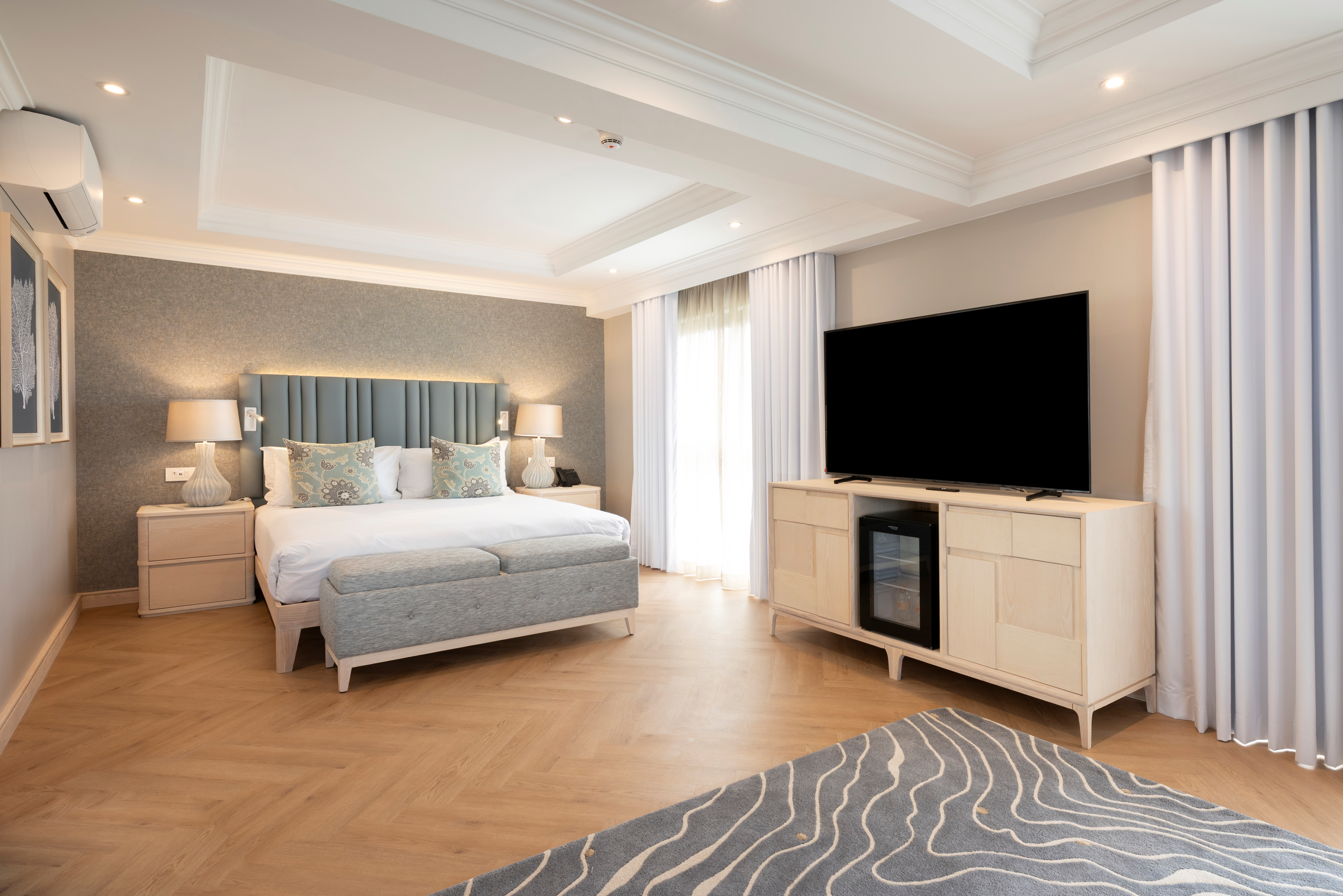 Presidential, Suite