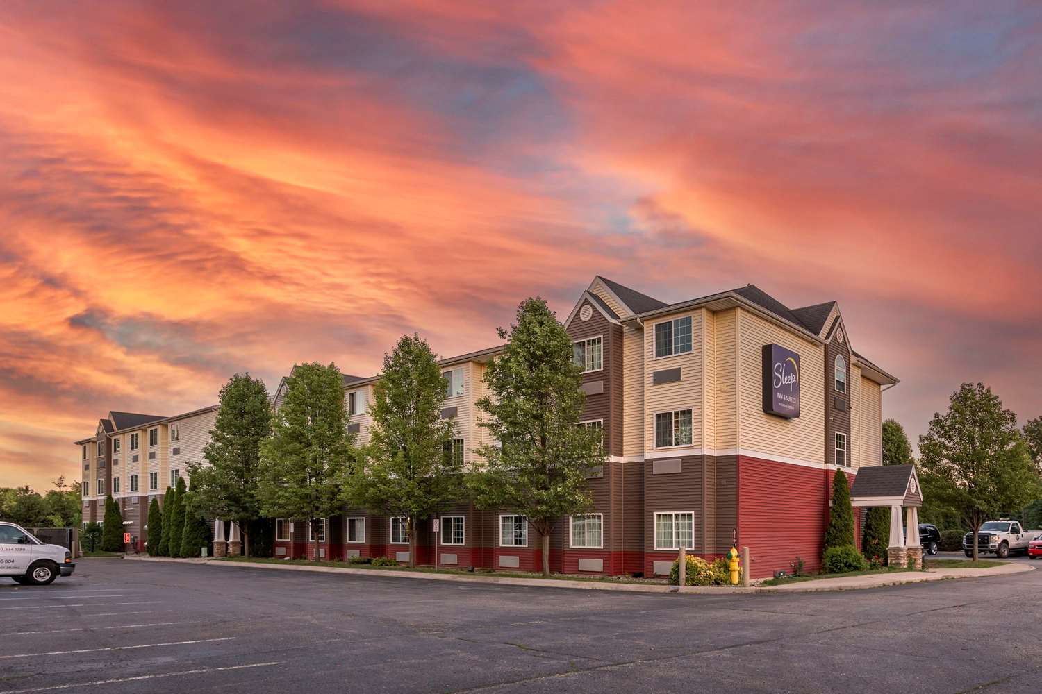 Sleep Inn and Suites Kalamazoo, MI 35/36