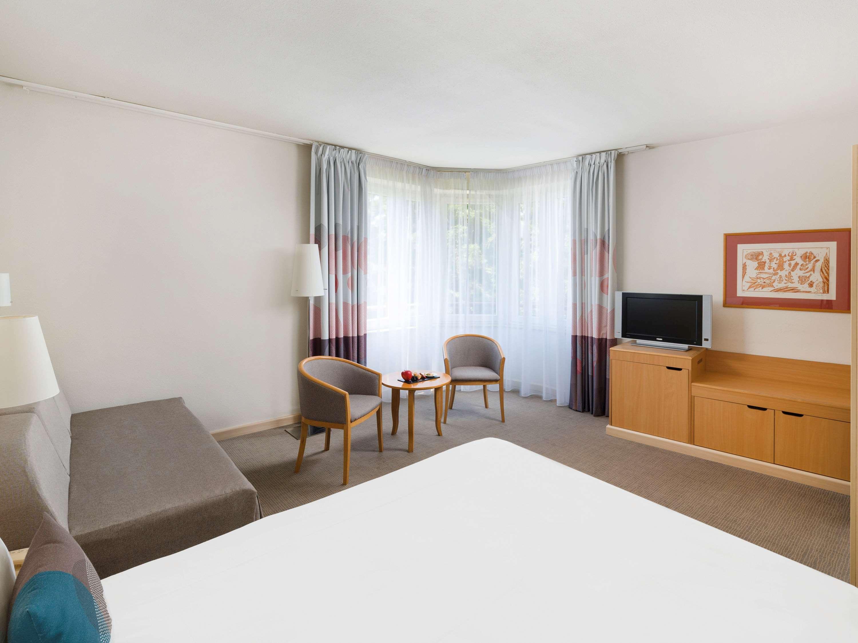 جناح بزنس، Castrum Hotel Szekesfehervar 3/4