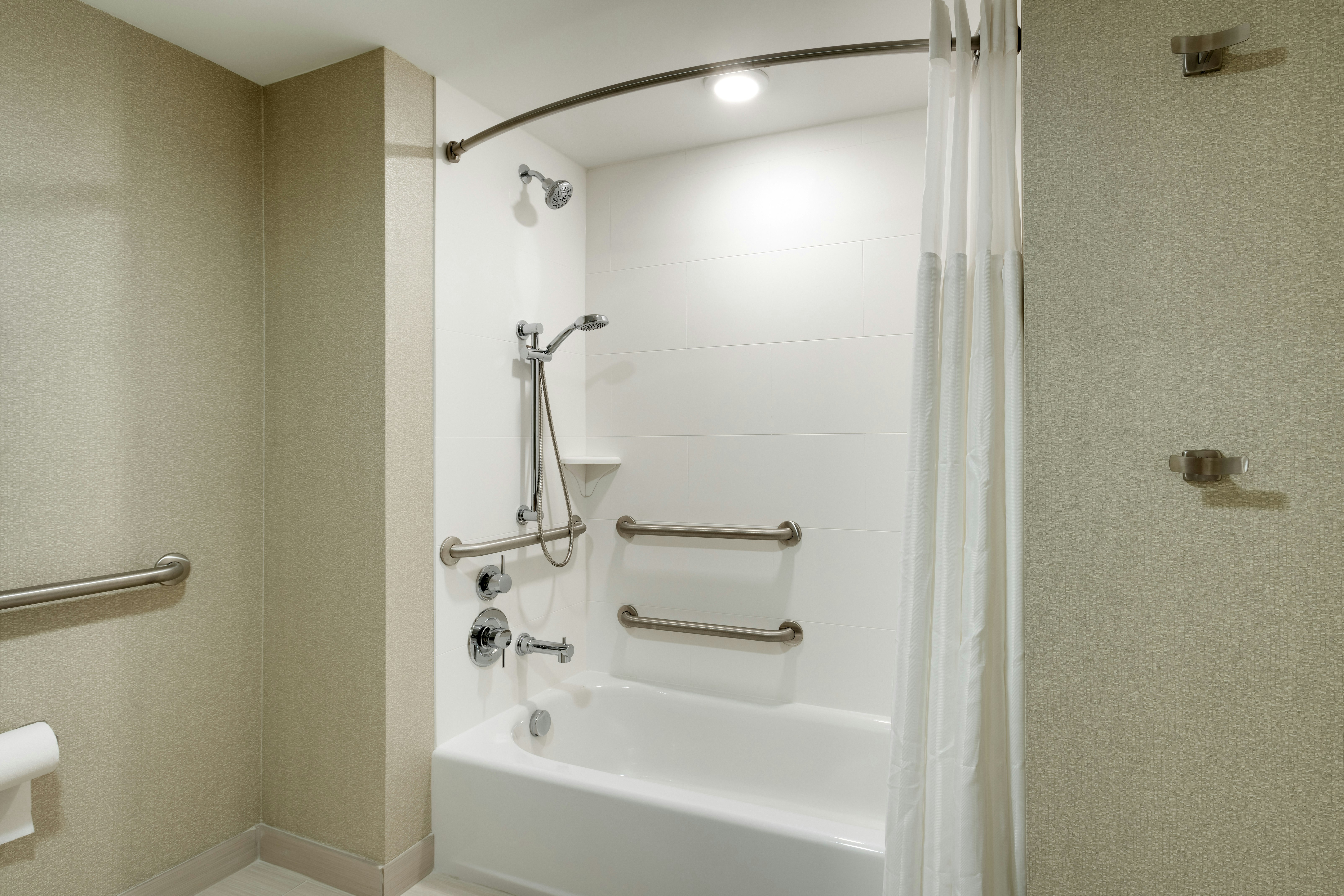 Room, King Bed, Bathtub, Accessible