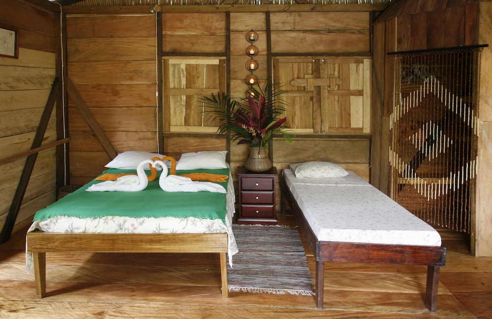 Hibiscus Valley Inn 17/50