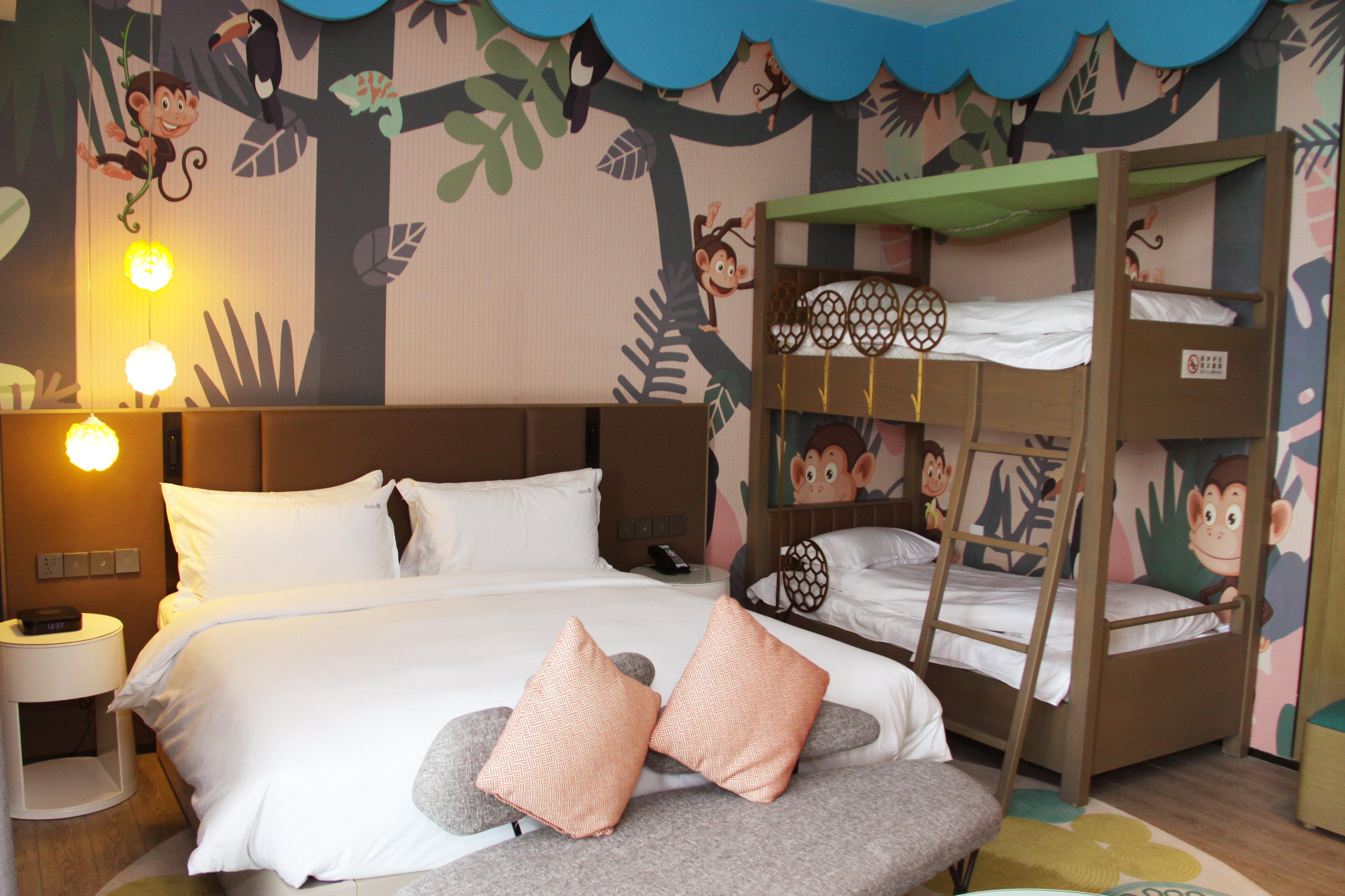 Kids Suite, Theme, King Bed, Bunk Bed