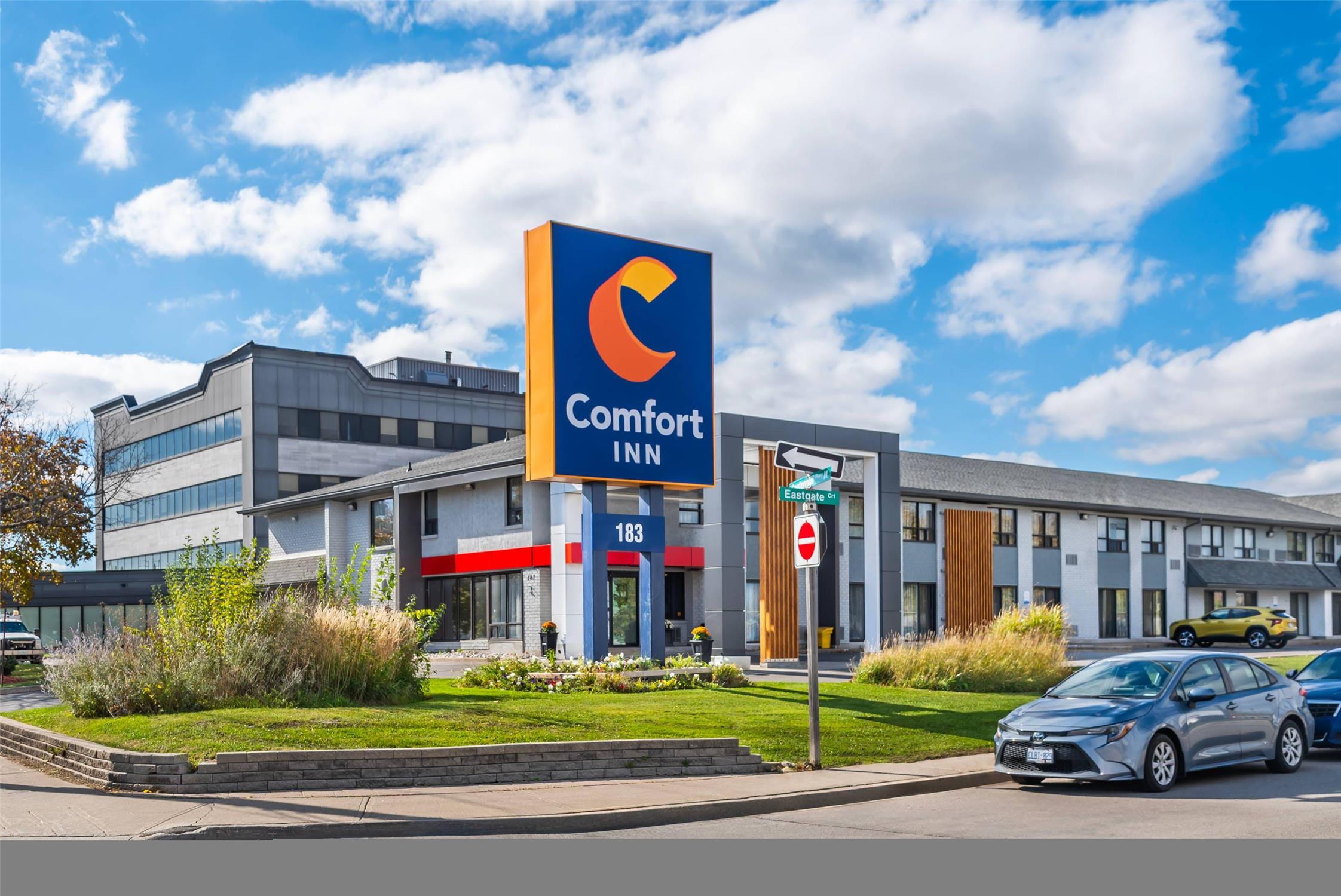 Comfort Inn Hamilton - Stoney Creek 19/21