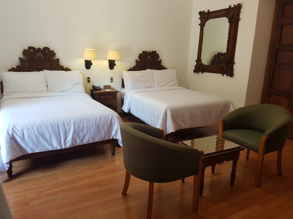 Hotel Mi Solar 17/68