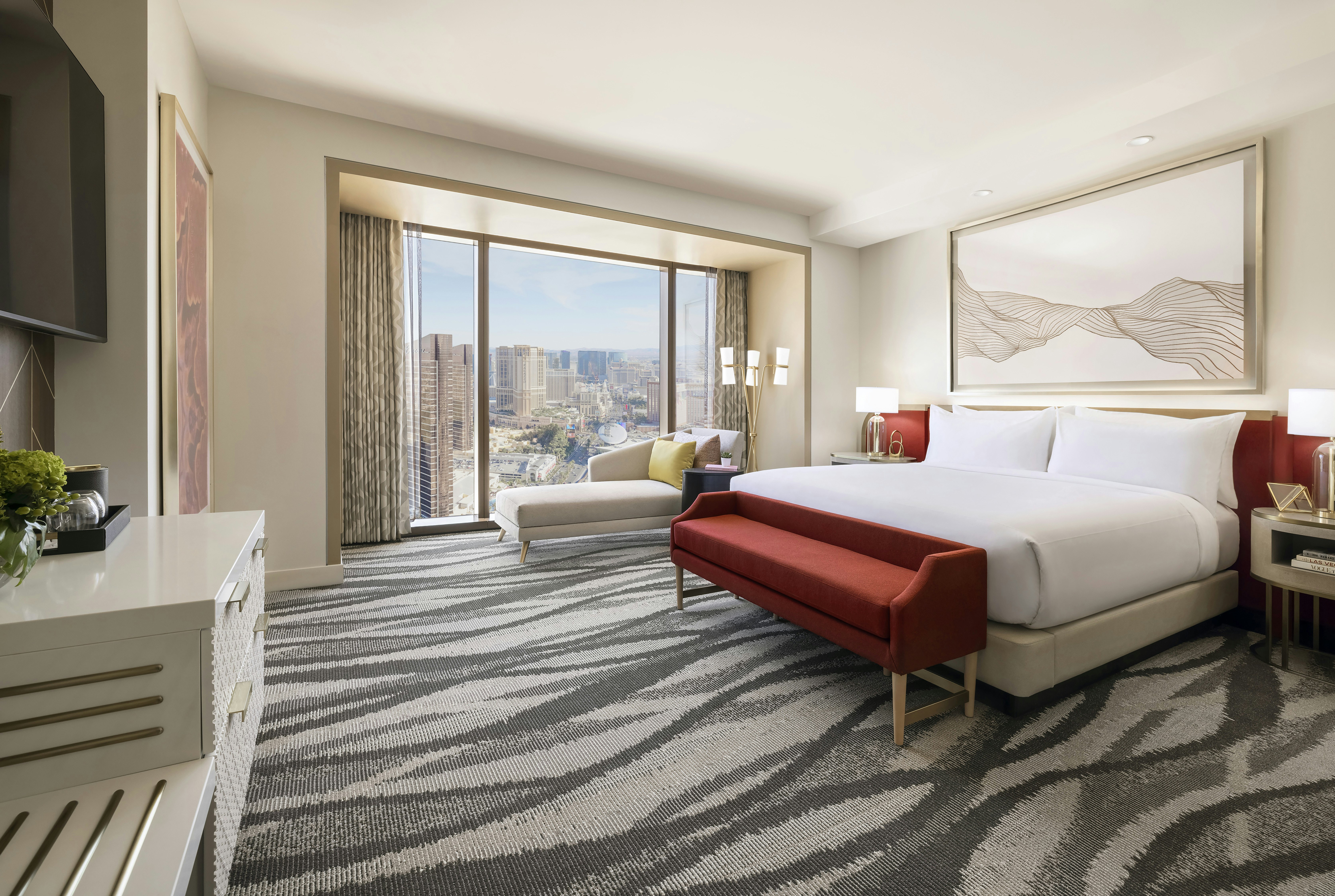 PREMIUM, KING BED, STRIP VIEW, ACCESSIBLE