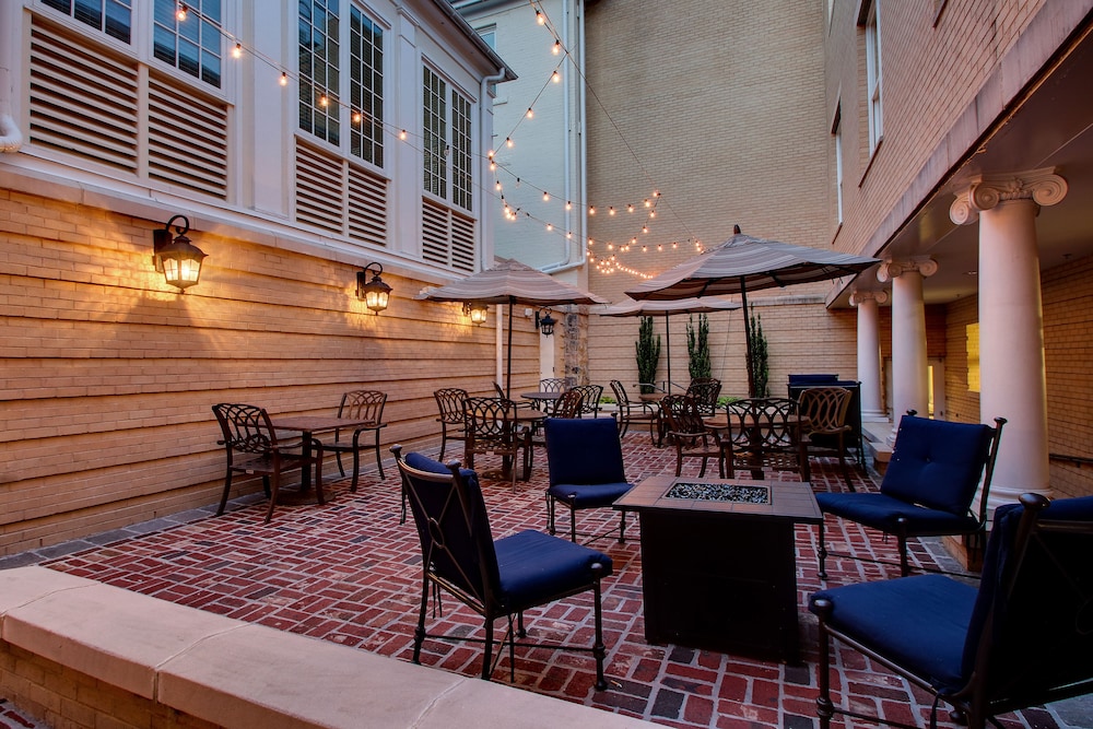 The Inn At Wise 35/36