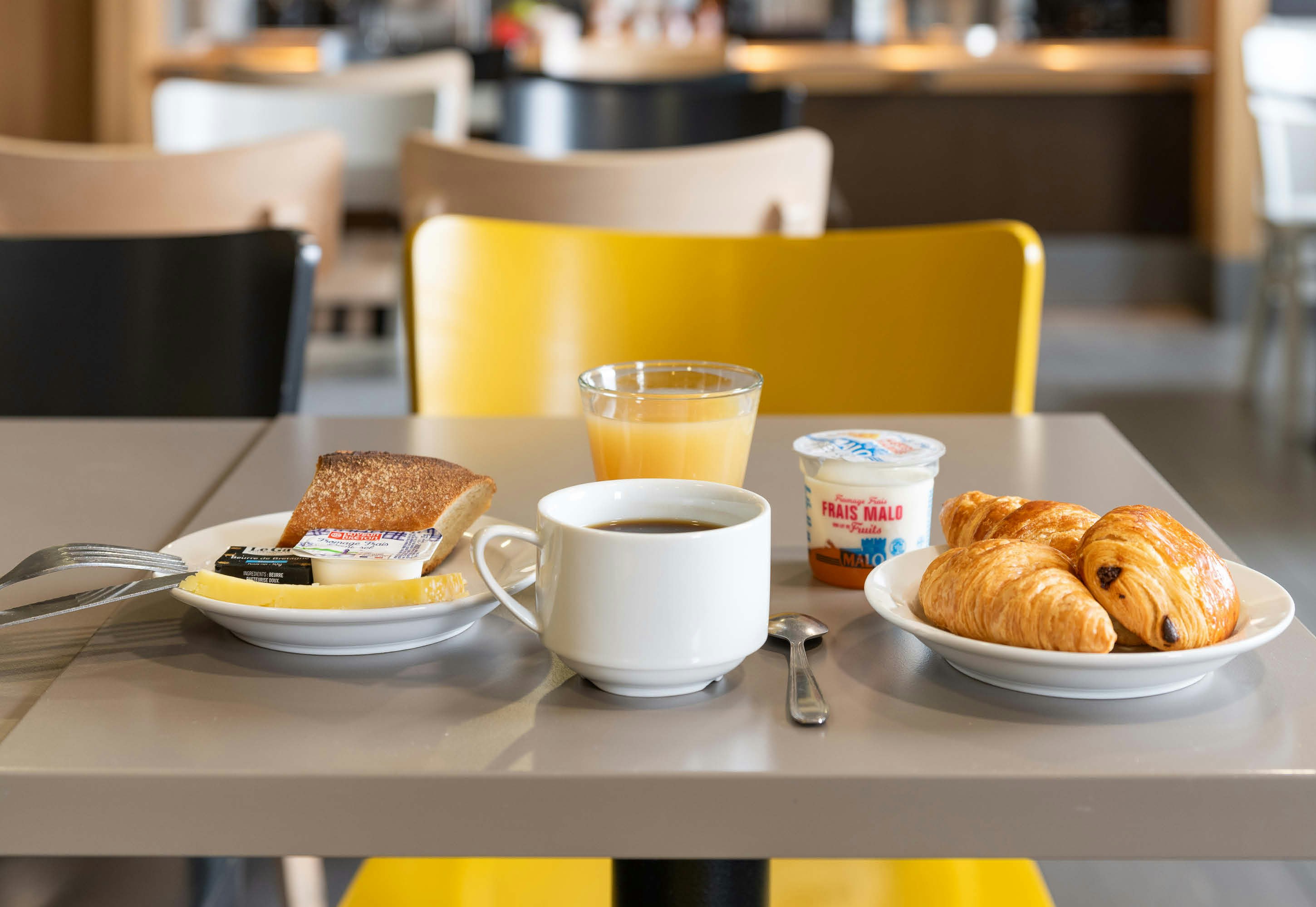 B&B Hotel Lyon Grand Stade Meyzieu 34/49