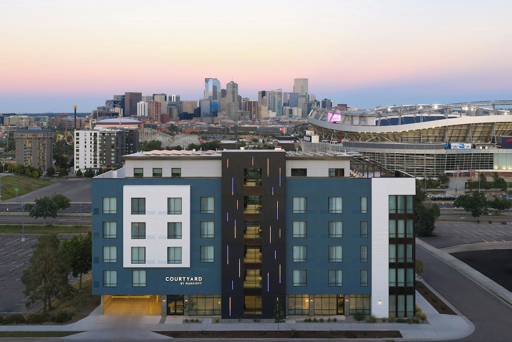 Courtyard by Marriott Denver Downtown West 3/41