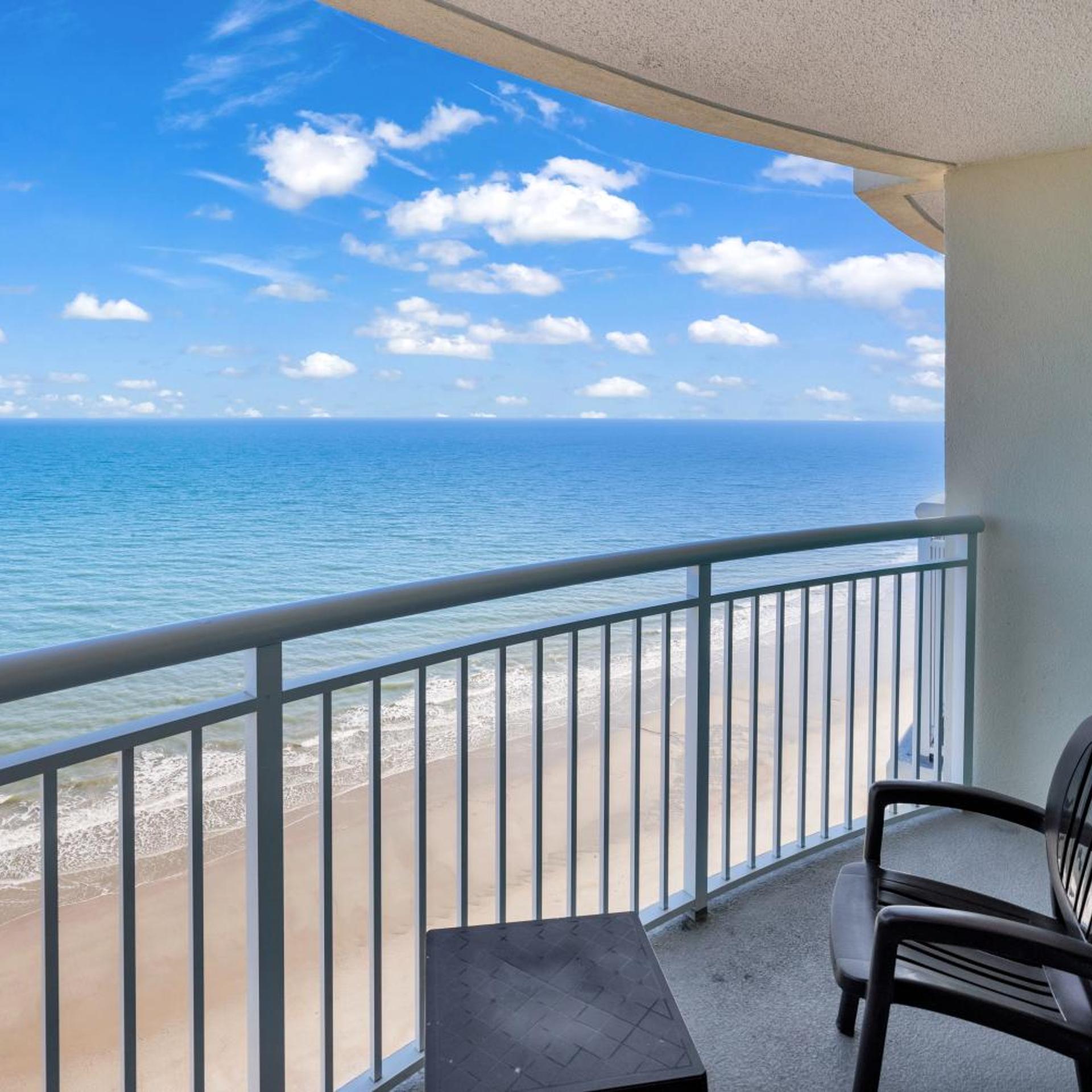 Sandy Beach Resort 4/50