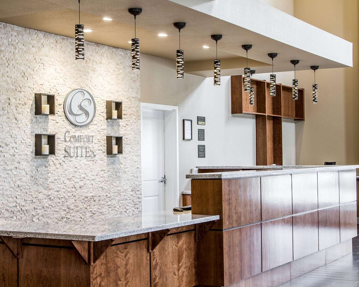 COMFORT SUITES WOODLAND - SACRAMENTO AIRPORT 5/46