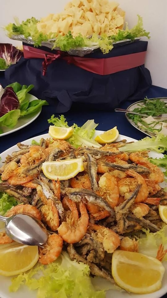 HOTEL PRESIDENT 15/35